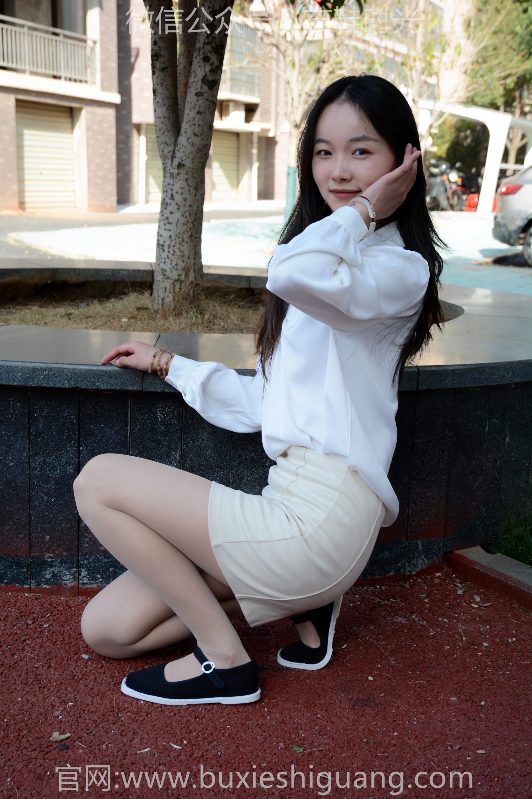 023/芸芸~【爱你的芸】天是透明的，因为黑夜已过去了