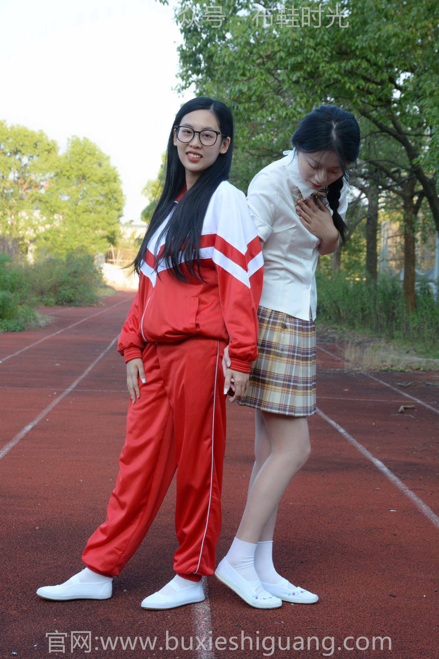 048/耳朵、安妮~【时代碰撞】年代感不同的风格