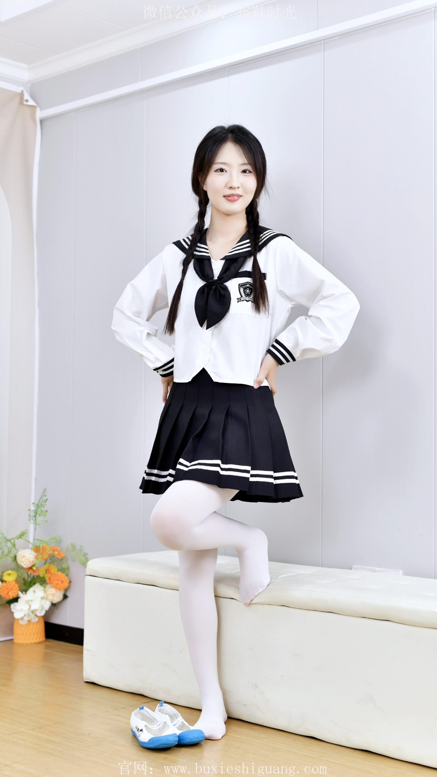 164/月月~【甜雅学姿】  水手服配白袜，布鞋添萌趣。