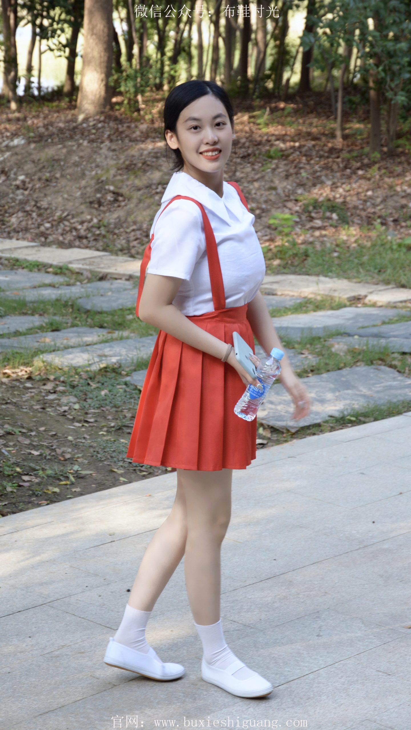185/耳朵、安妮、幺幺~【彩袜同框】姐妹相遇，彩袜绣鞋超有戏。